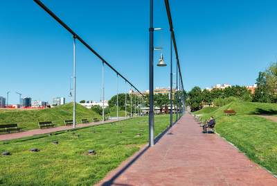 Un dels camins del parc